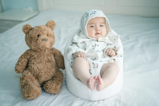 安宁宝宝大便红色 安宁宝宝大便红色